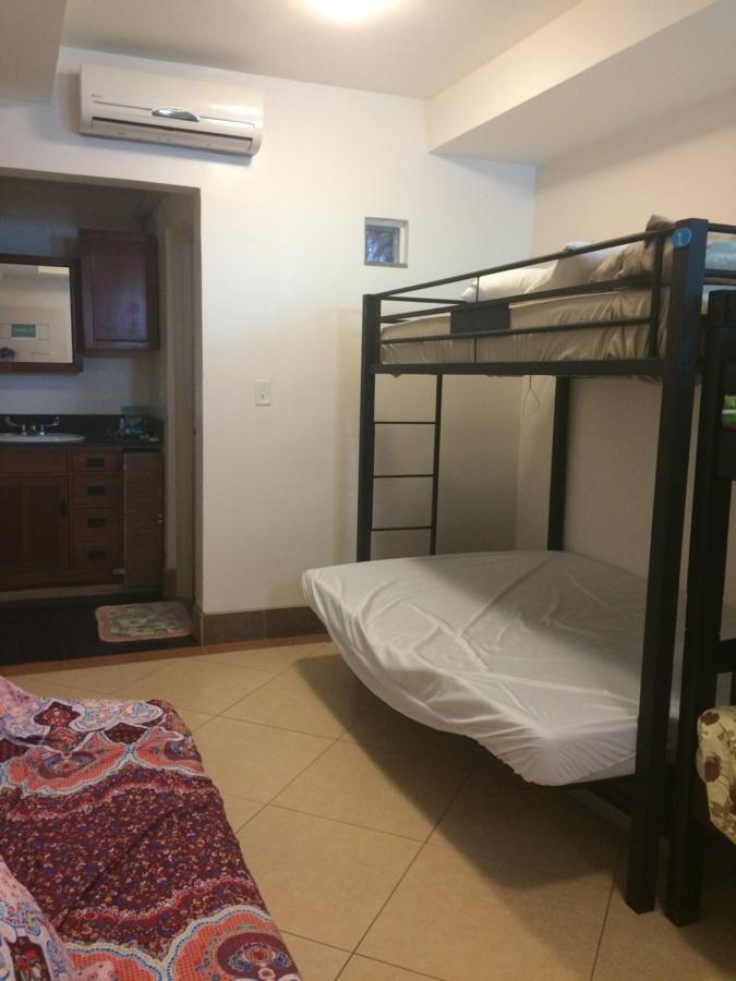 Garapan Guest House Saipan Ngoại thất bức ảnh